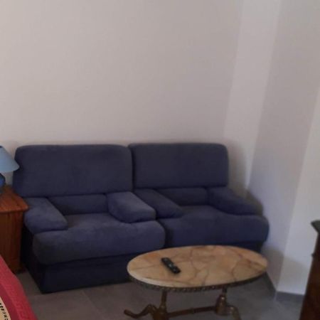 Confortable En Hyper Centre Parking Gratuit Dans La Rue Acces Avec Boite A Clee Apartamento Castres  Exterior foto